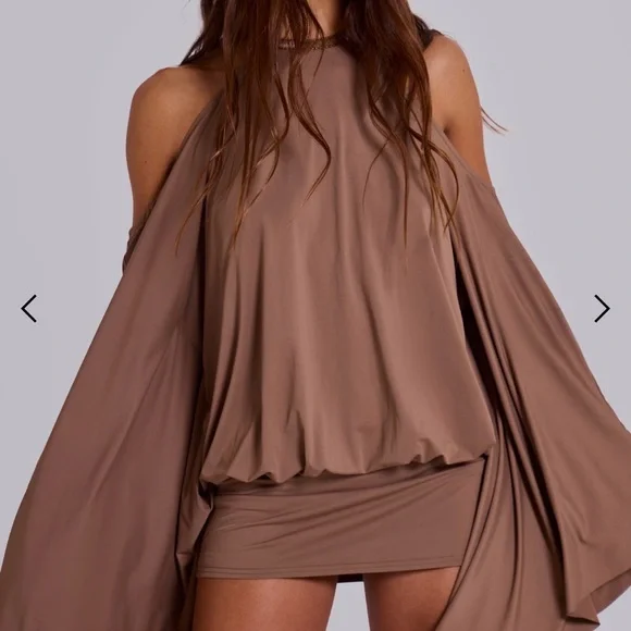 Jaded London Tan Backless Mini Dress with Gold Chain Detail - Picture 3 of 4
